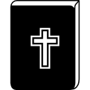 biblia con signo de cruz en frente 
