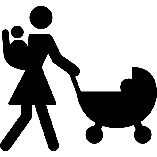 mère marchant avec bébé sur le dos et autres sur poussette Icône gratuit